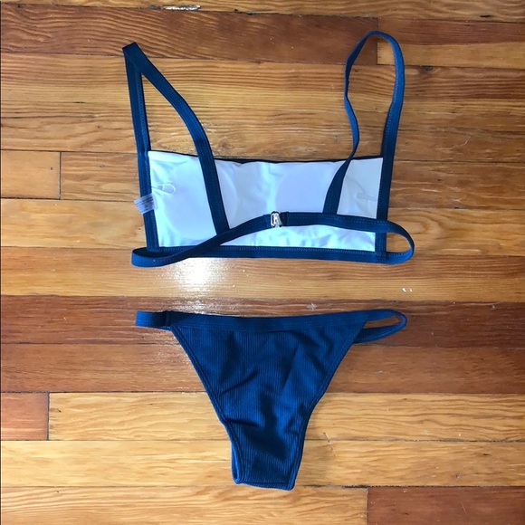 NEW BLUE BIKINI - Picture 2 of 3